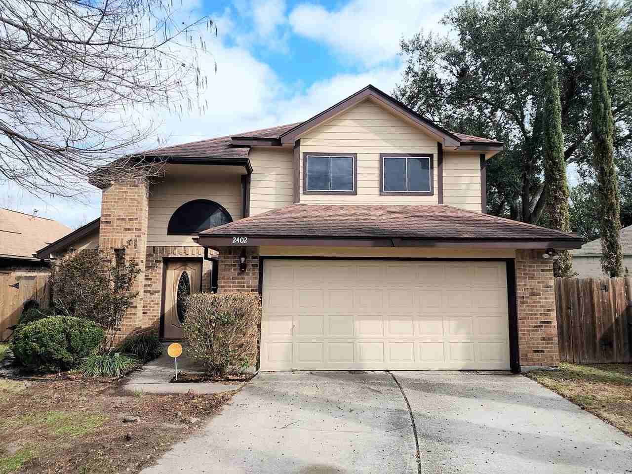 2402 Chestnut Mills Rd, Houston, TX 77067, USA