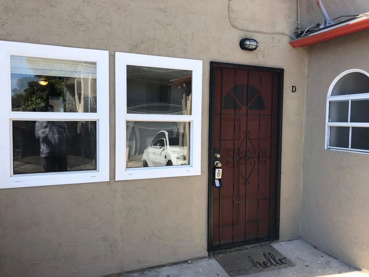 Beautiful Upgraded Studio apartment in the heart of Pacific Beach!