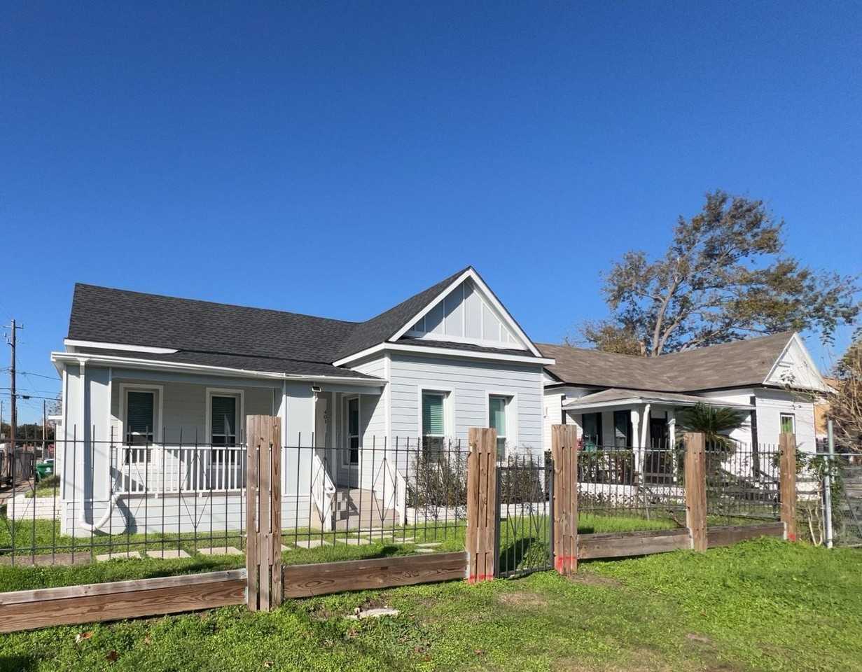 401 Walton St, Houston, TX 77009, USA