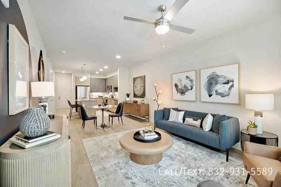 699 San Jacinto St, Houston, TX 77002, USA