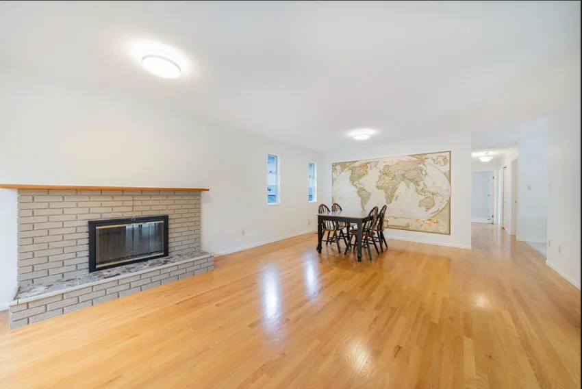 4533 West 16th Avenue, Vancouver, BC V6R 3E8, CAN