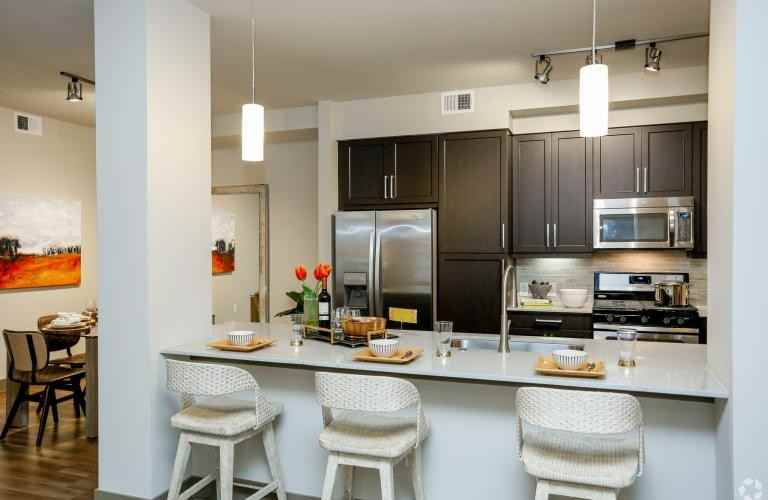 10409 Town & Country Way, Houston, TX 77024, USA