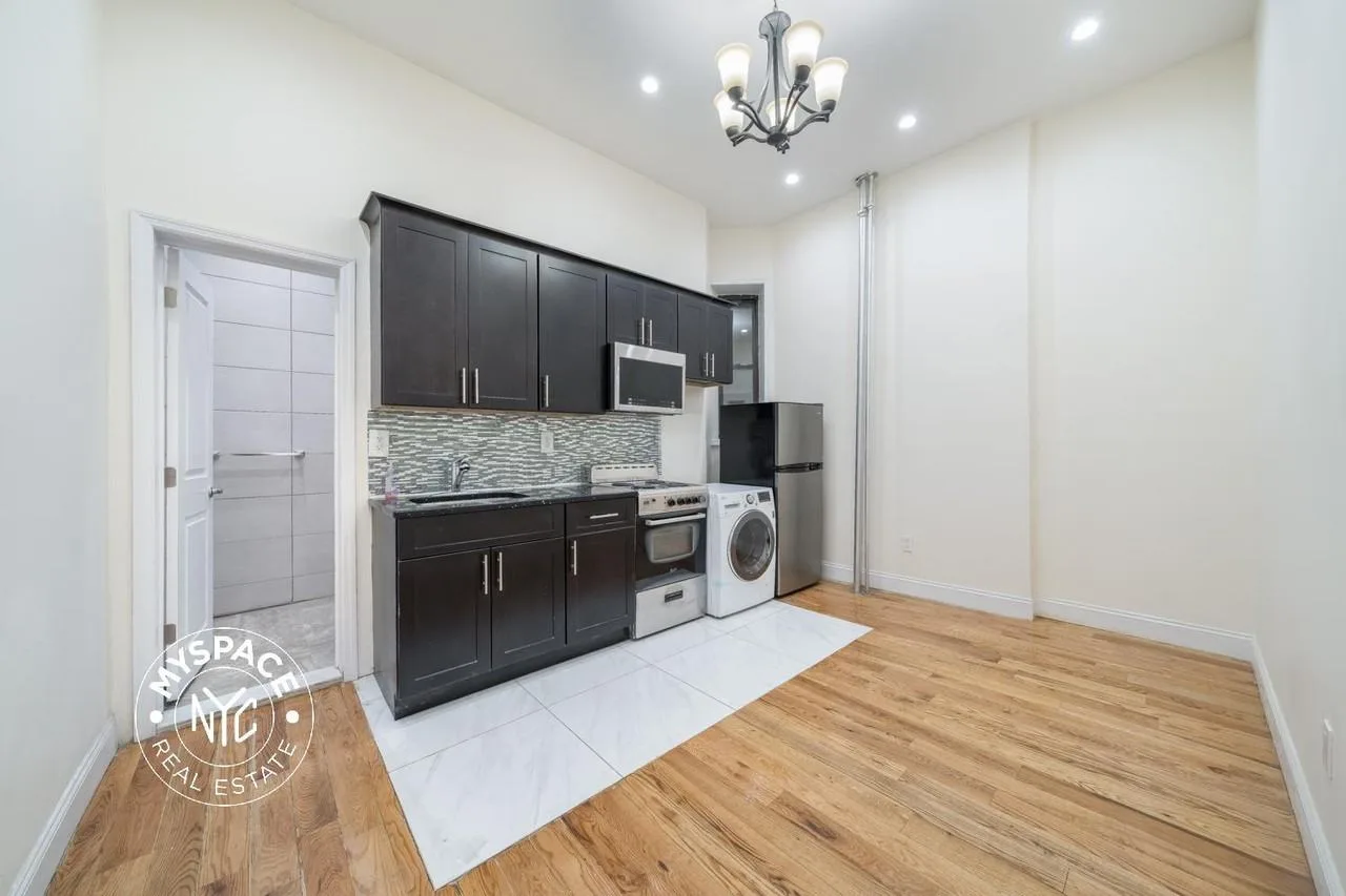 30 Rogers Ave, Brooklyn, NY 11216, USA