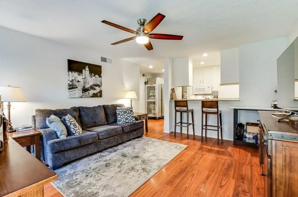 1810 N Garrett Ave, Dallas, TX 75206, USA
