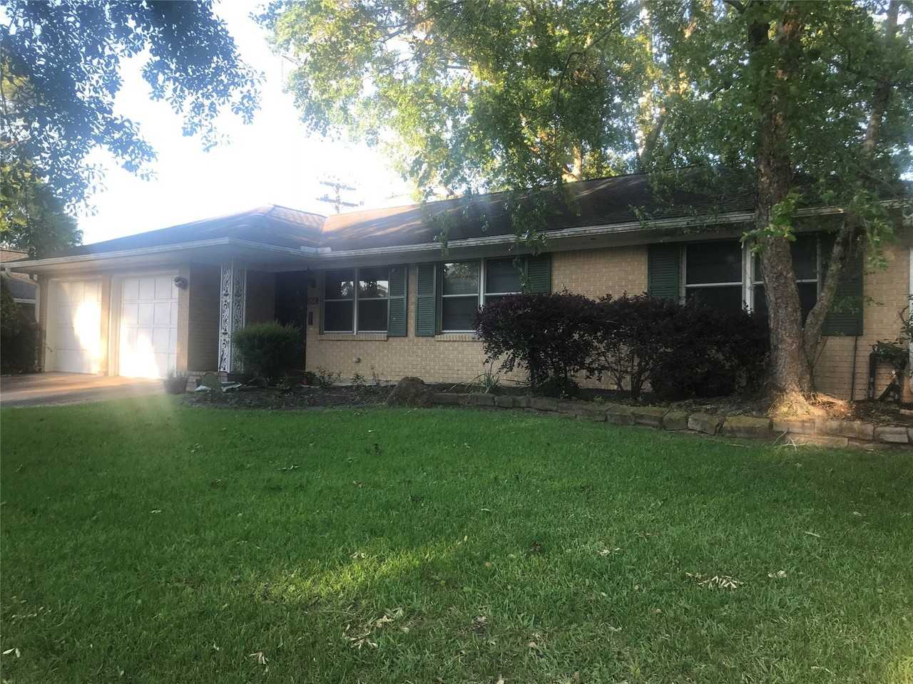 1806 Foxwood Rd, Houston, TX 77008, USA