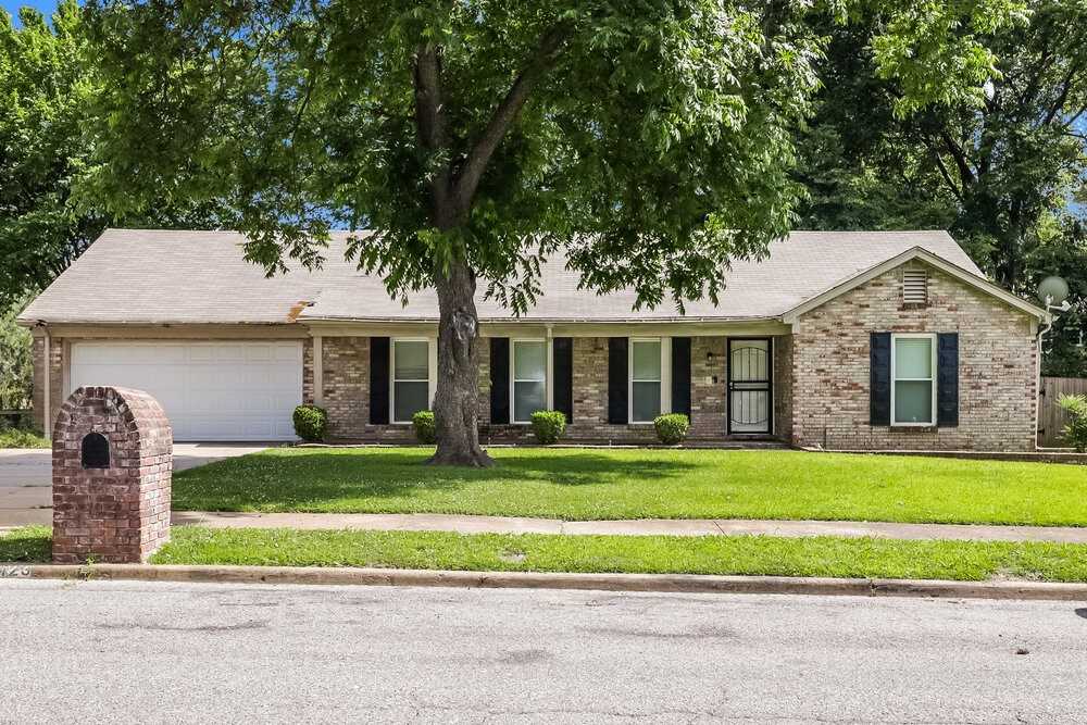 5423 Scottsdale Ave, Memphis, TN 38115, USA
