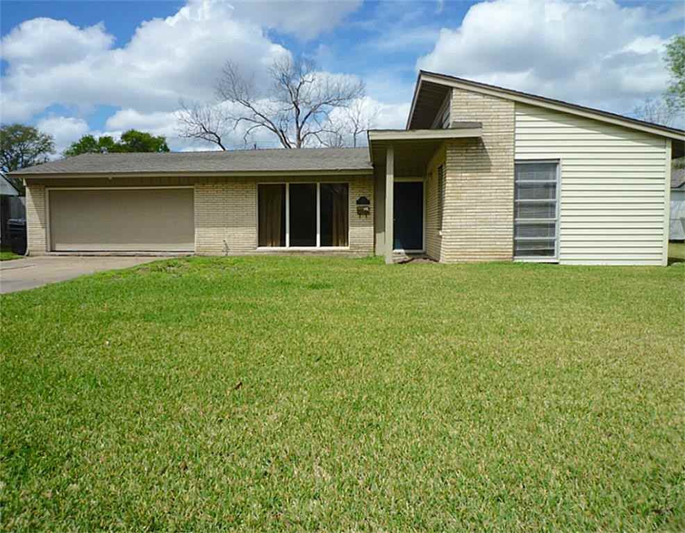 4810 Redstart St, Houston, TX 77035, USA