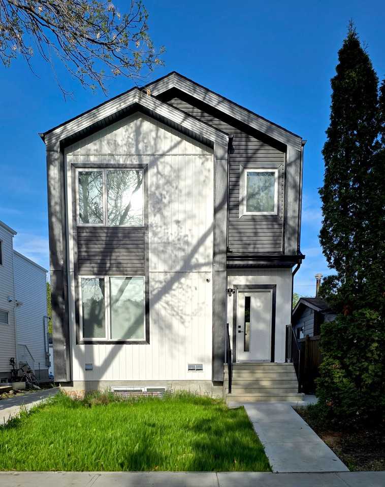 11951 64 St Nw Bsmt, Edmonton, AB T5W 4J4, CAN