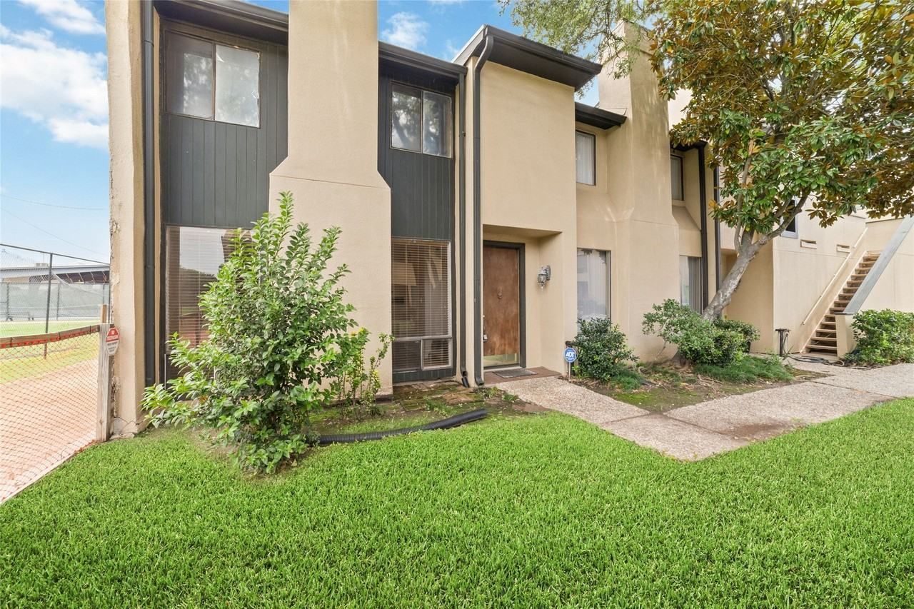 1116 Bering Drive, Houston, TX 77057, USA