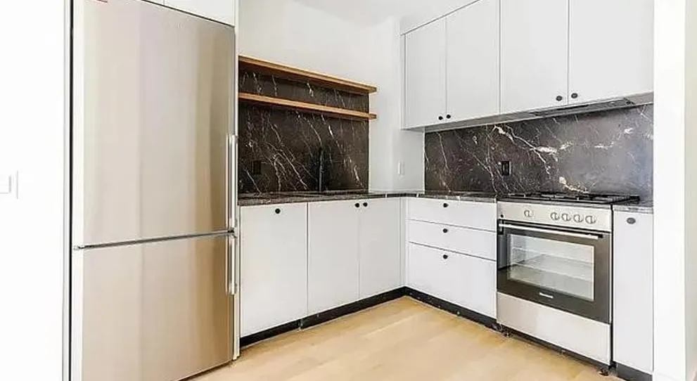 Gold St #715, New York, NY 11201, USA