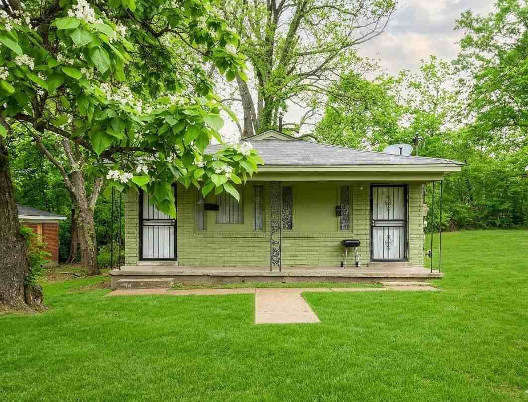 306 East Waldorf Avenue, Unit 2
