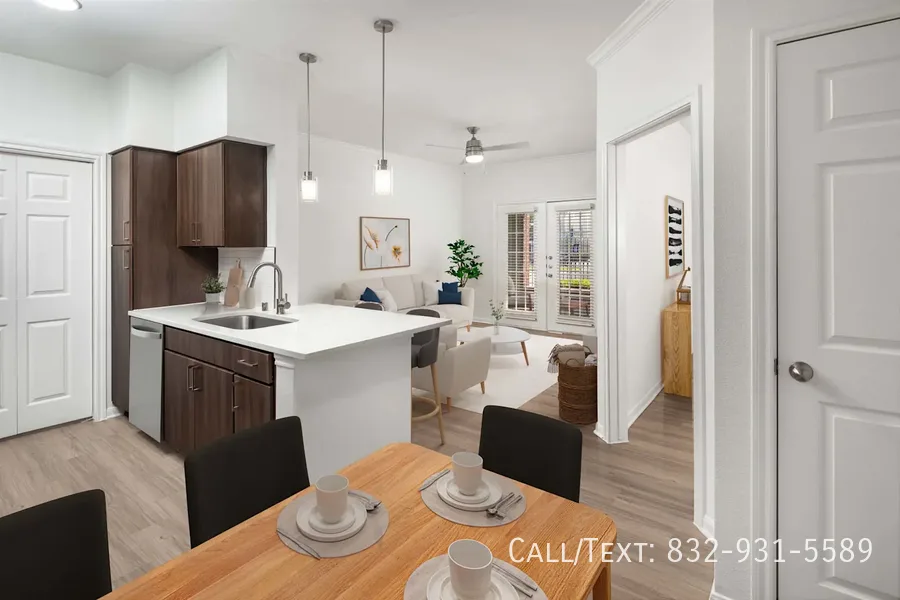 7371 Stella Link Rd, Houston, TX 77025, USA
