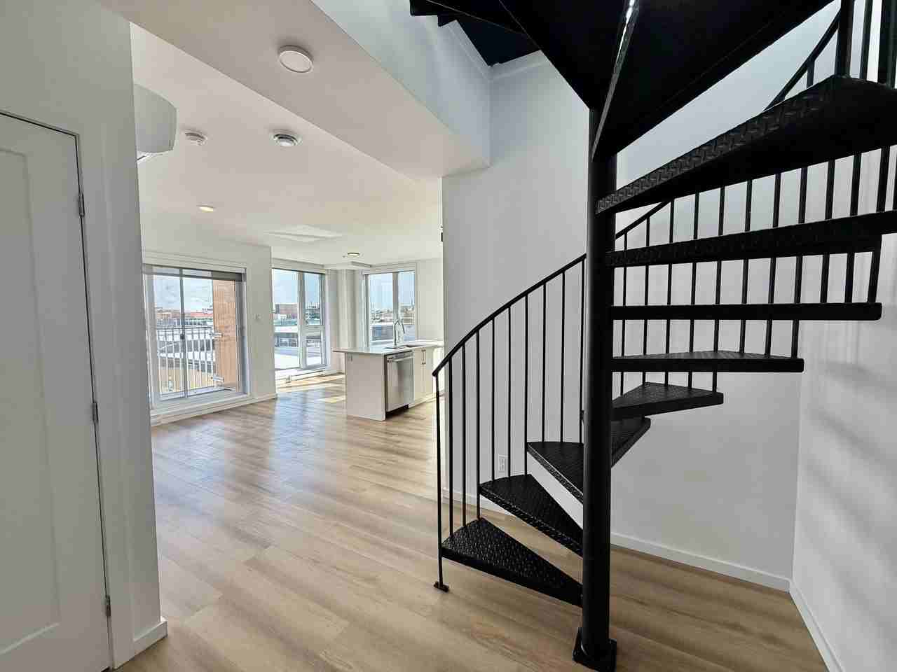 88 Rue Jean-Talon Est, Montréal, QC H2R 1S5, CAN