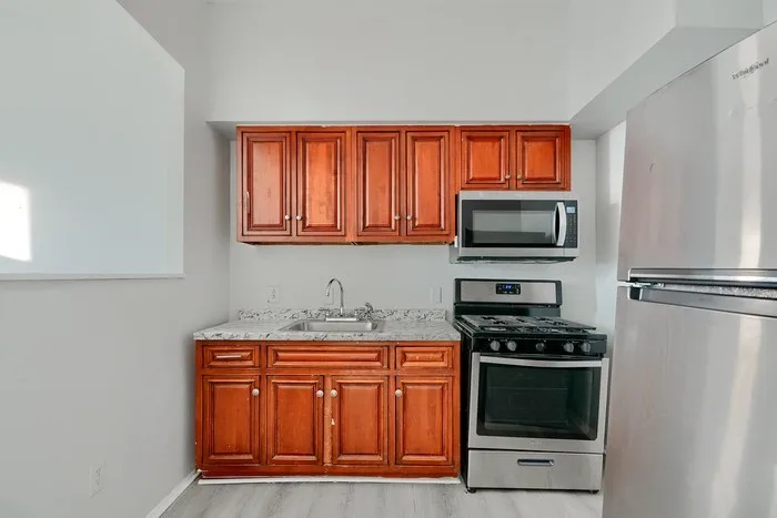 800 N Fulton Ave, Baltimore, MD 21217, USA