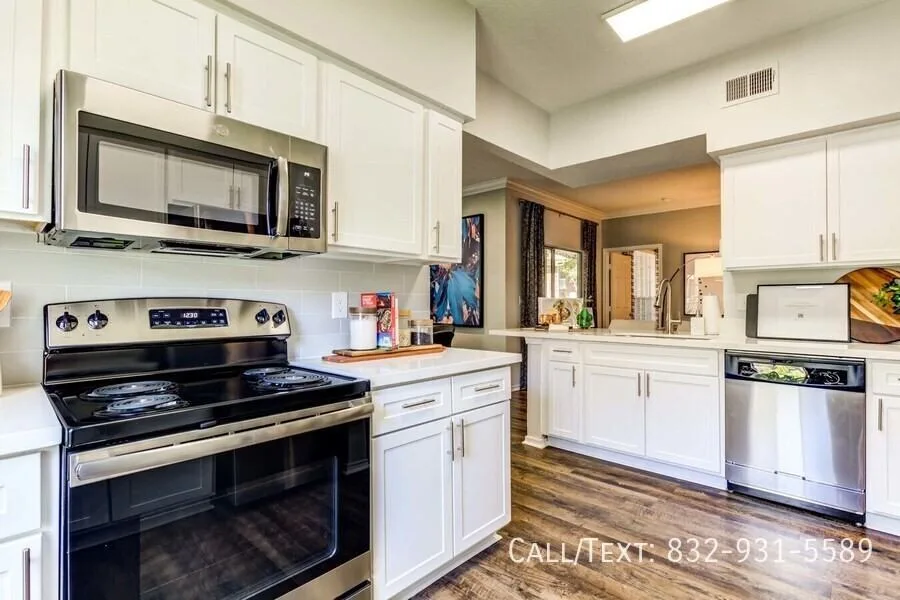 1108 Enclave Pkwy, Houston, TX 77077, USA