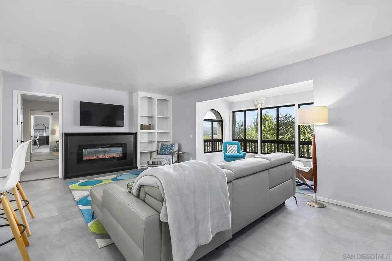 2510 Clairemont Drive, San Diego, CA 92117, USA