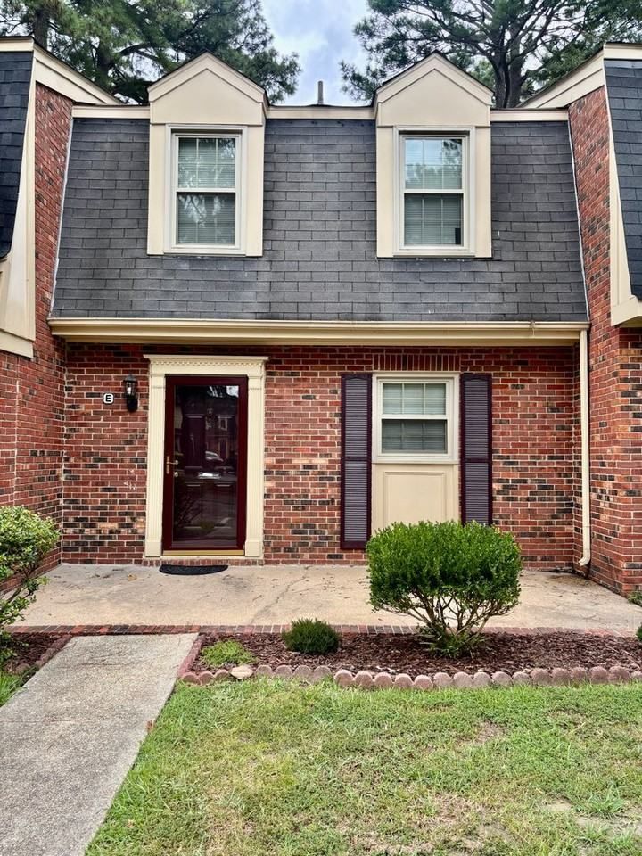 382 Deputy Ln, Newport News, VA 23608, USA