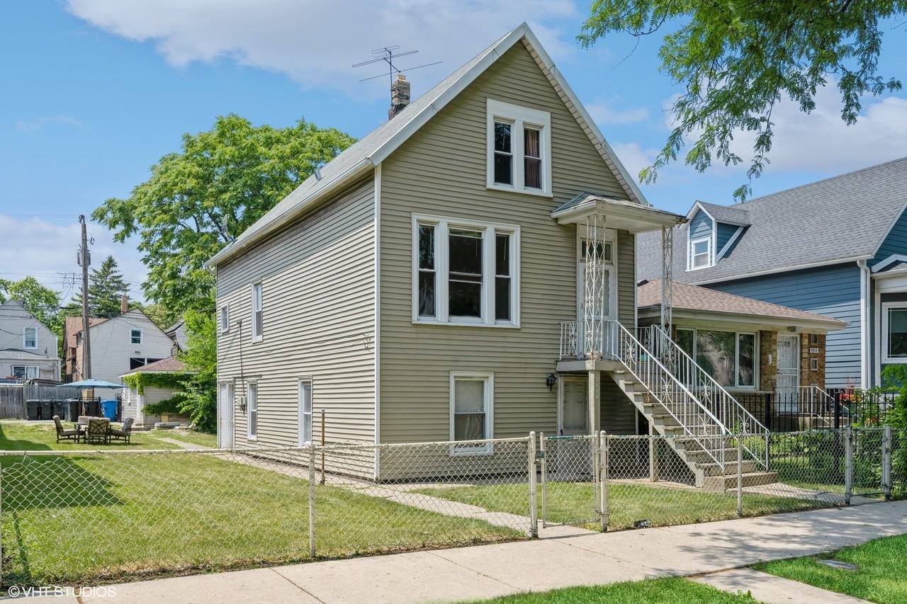 3010 N Albany Ave, Chicago, IL 60618, USA