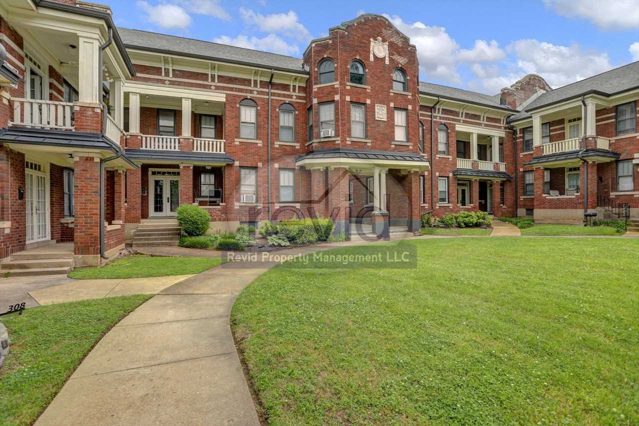 The Broadmoor Apartments