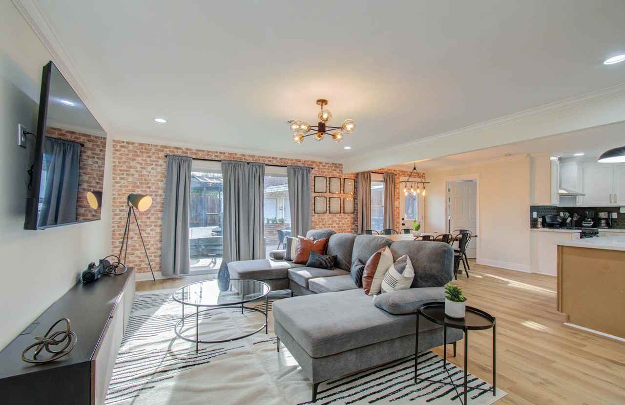 9306 Bassoon Dr #1024979P, Houston, TX 77025, USA
