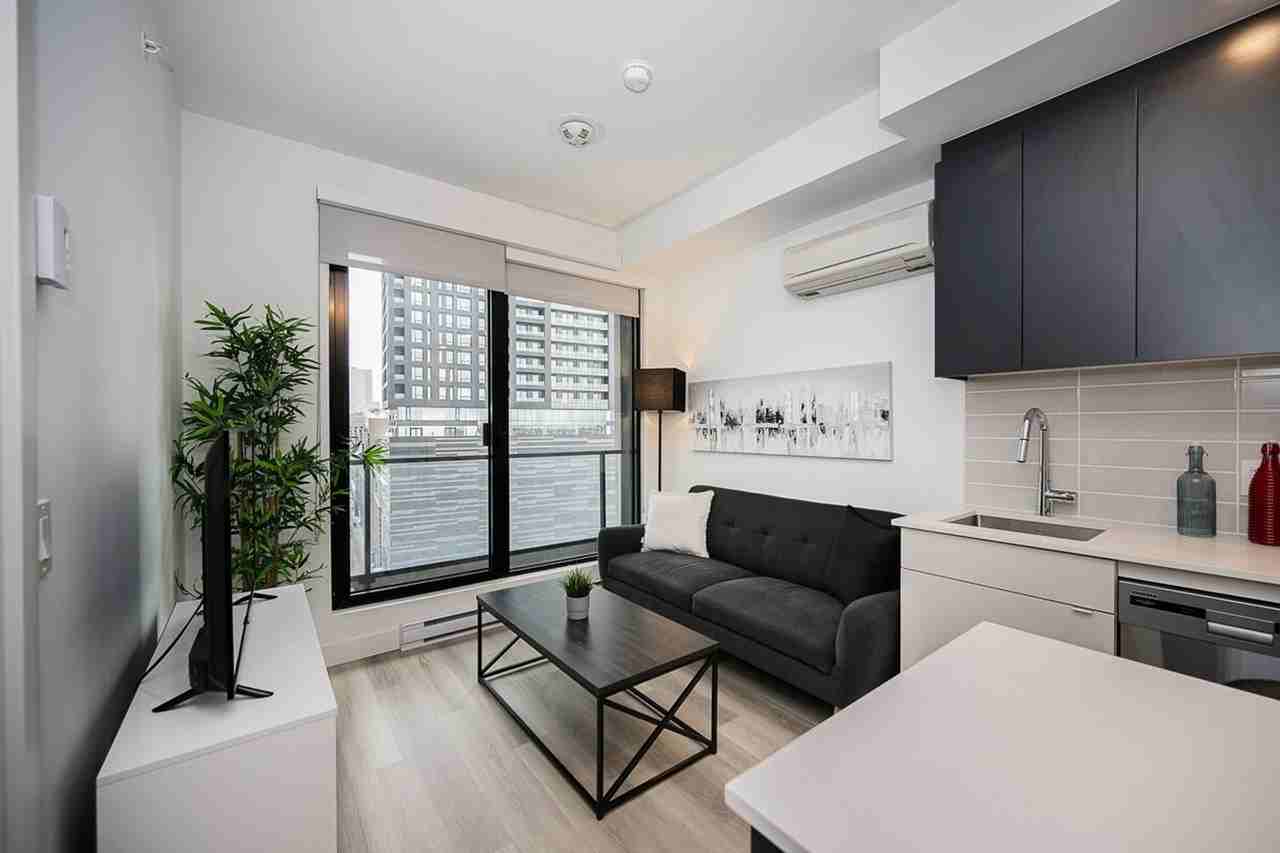 1055 Rue De La Montagne #1262043P, Montréal, QC H3G 0B9, CAN