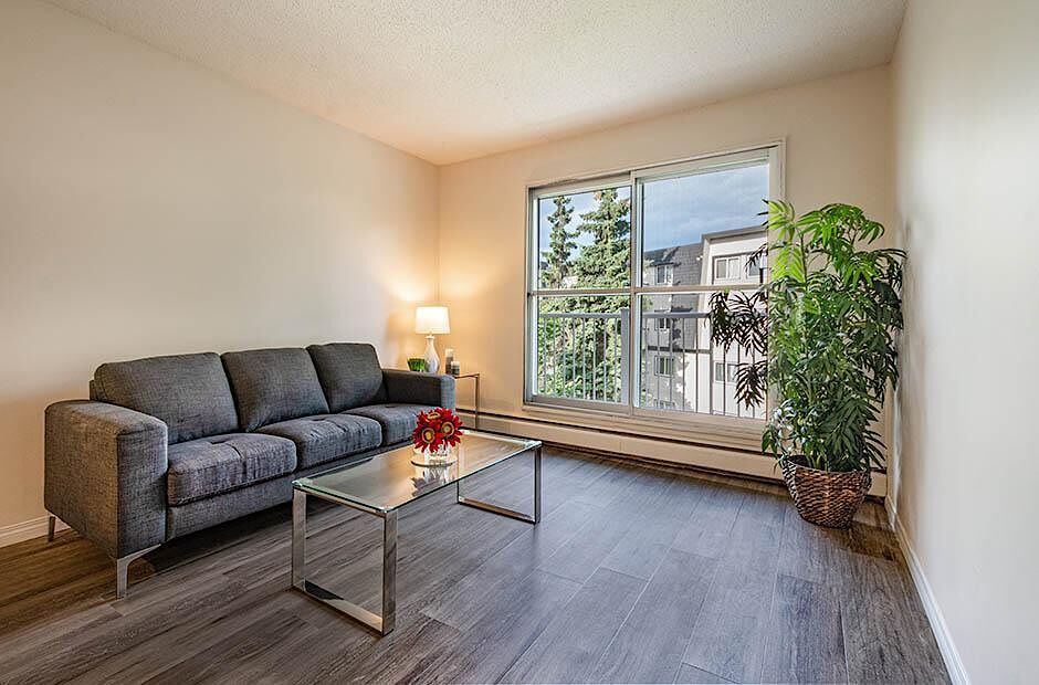 Our beautiful apartments have quality options to make you feel at home.