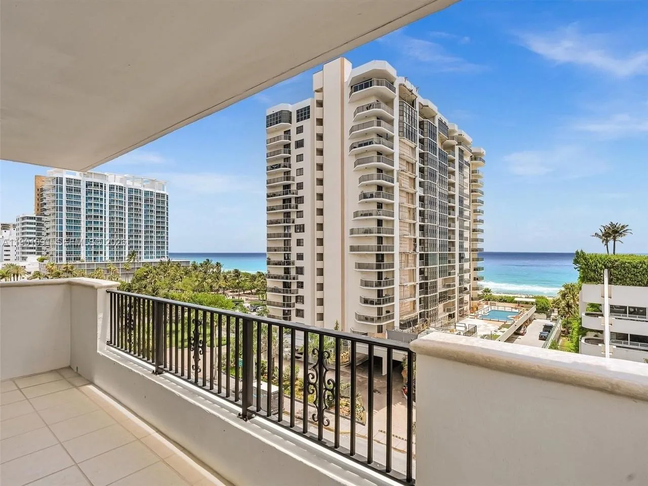 6422 Collins Ave, Miami Beach, FL 33141, USA
