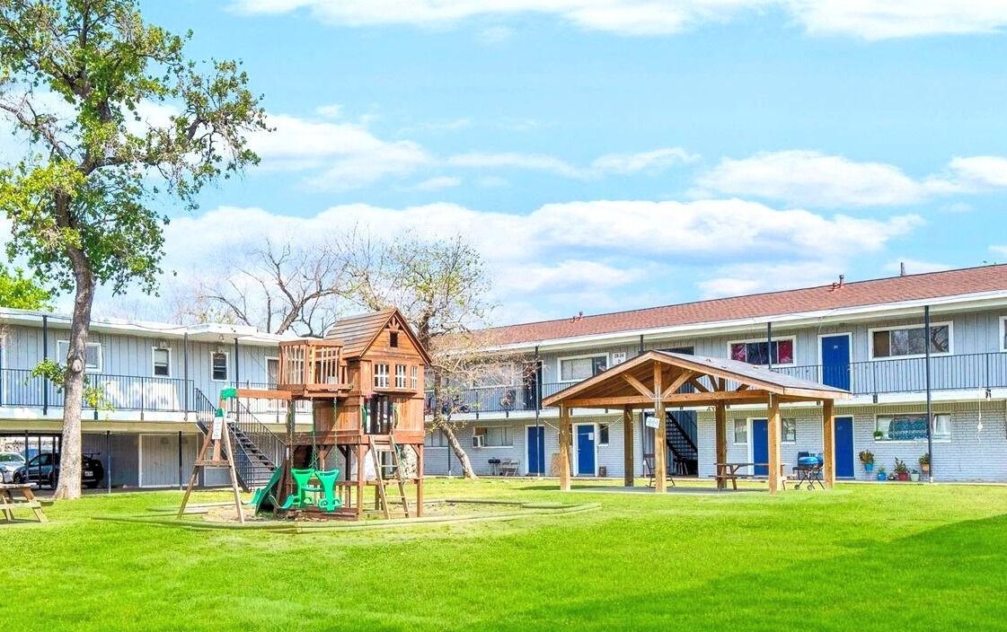Oak Acre Apartments