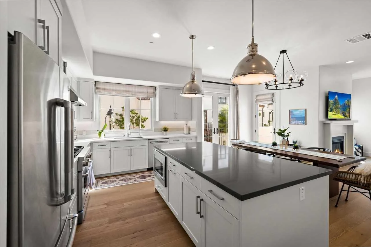 3728 State St, Santa Barbara, CA 93105, USA