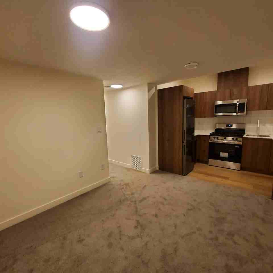 7424 95 ST Basement Suite