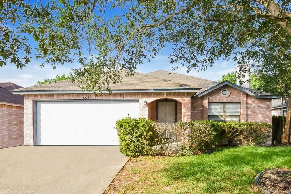 5002 Silent Lake, San Antonio, TX 78244, USA