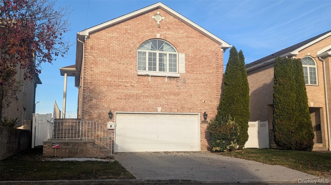 15095 Powells Cove Blvd, Whitestone, NY 11357, USA