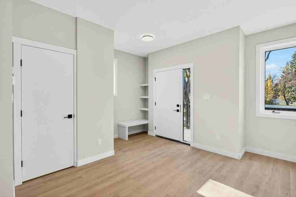 Modern 3 Bedroom, 2.5 Bathroom Townhome