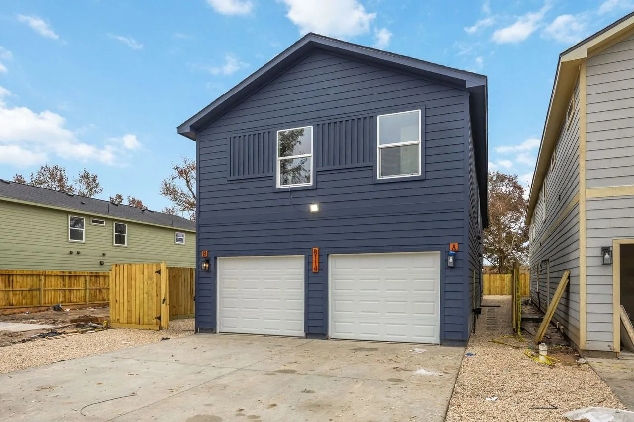 8120 De Priest St, Houston, TX 77088, USA