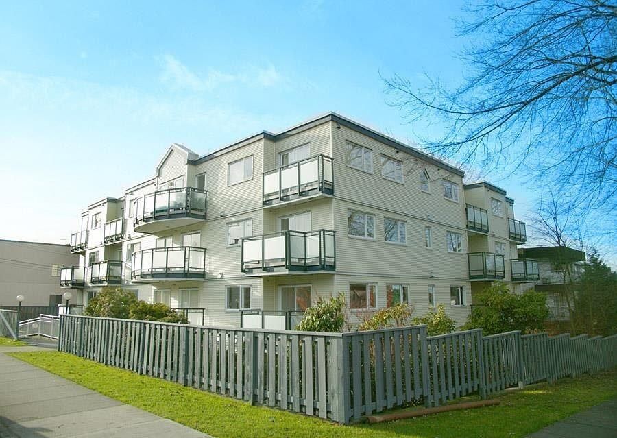 33 North Templeton Drive, Vancouver, BC V5L 1G1, CAN