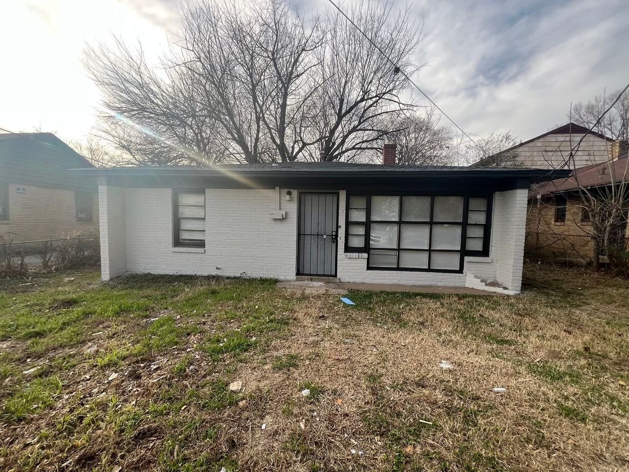 1659 S Cooper St, Memphis, TN 38114, USA