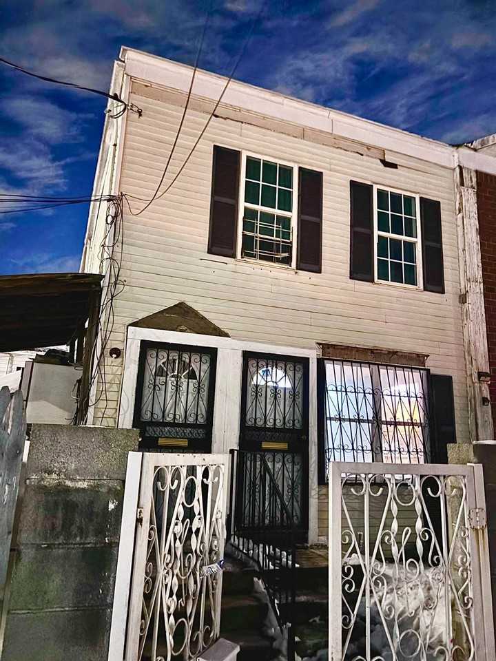 10758 156th St, Jamaica, NY 11433, USA