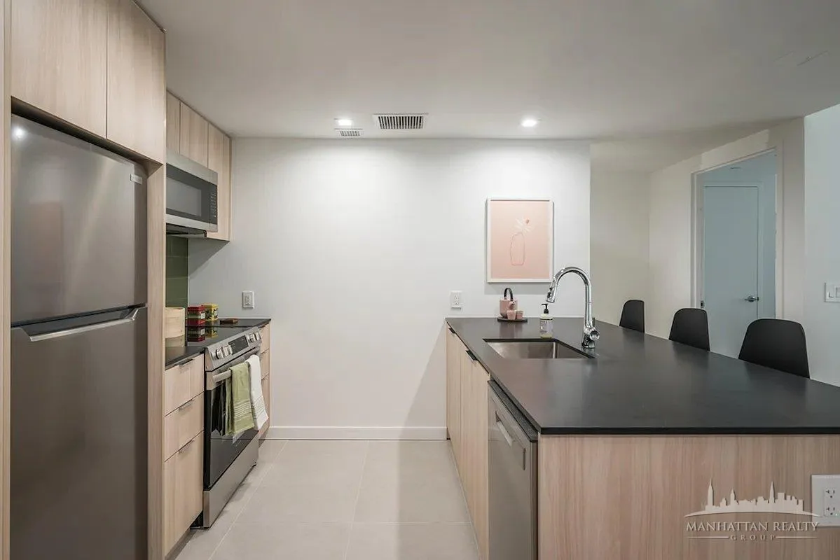 Nostrand Ave #216, New York, NY 11225, USA