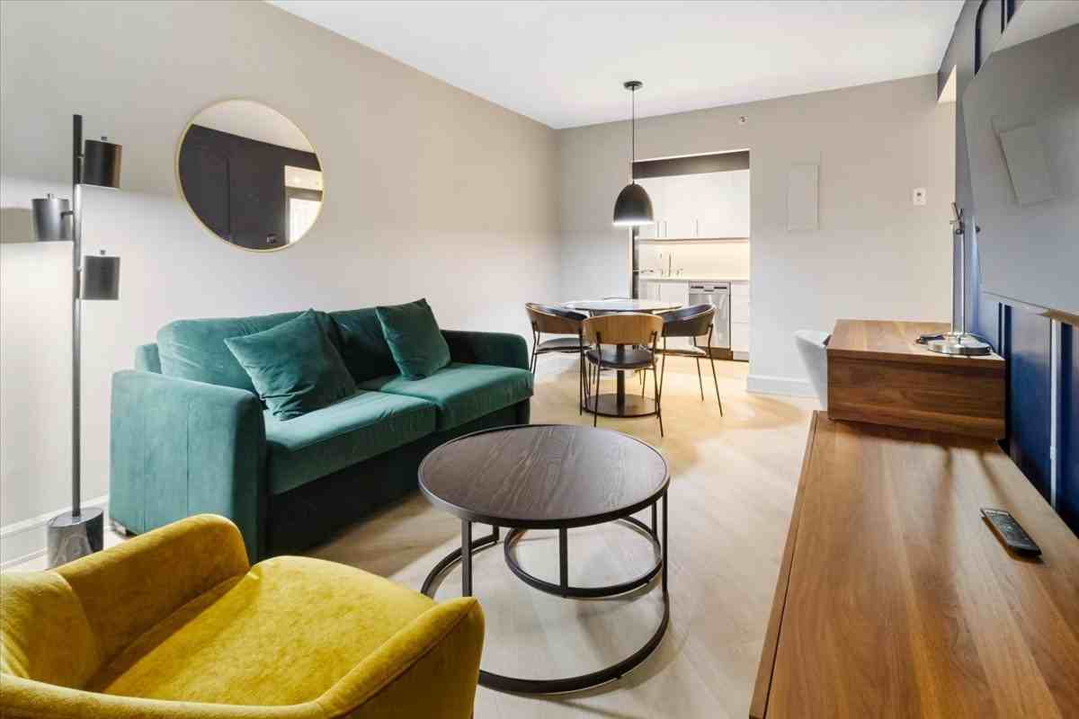 2170 Avenue Lincoln, Montréal, QC H3H 1J3, CAN