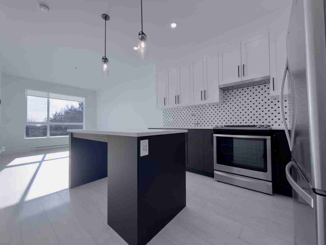 18811 72 Avenue, Surrey, BC V4W 0H8, CAN