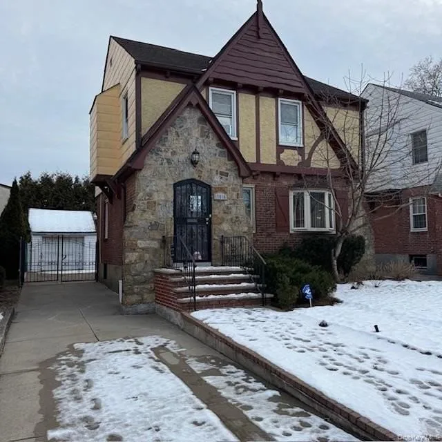 17814 80th Dr, Jamaica, NY 11432, USA