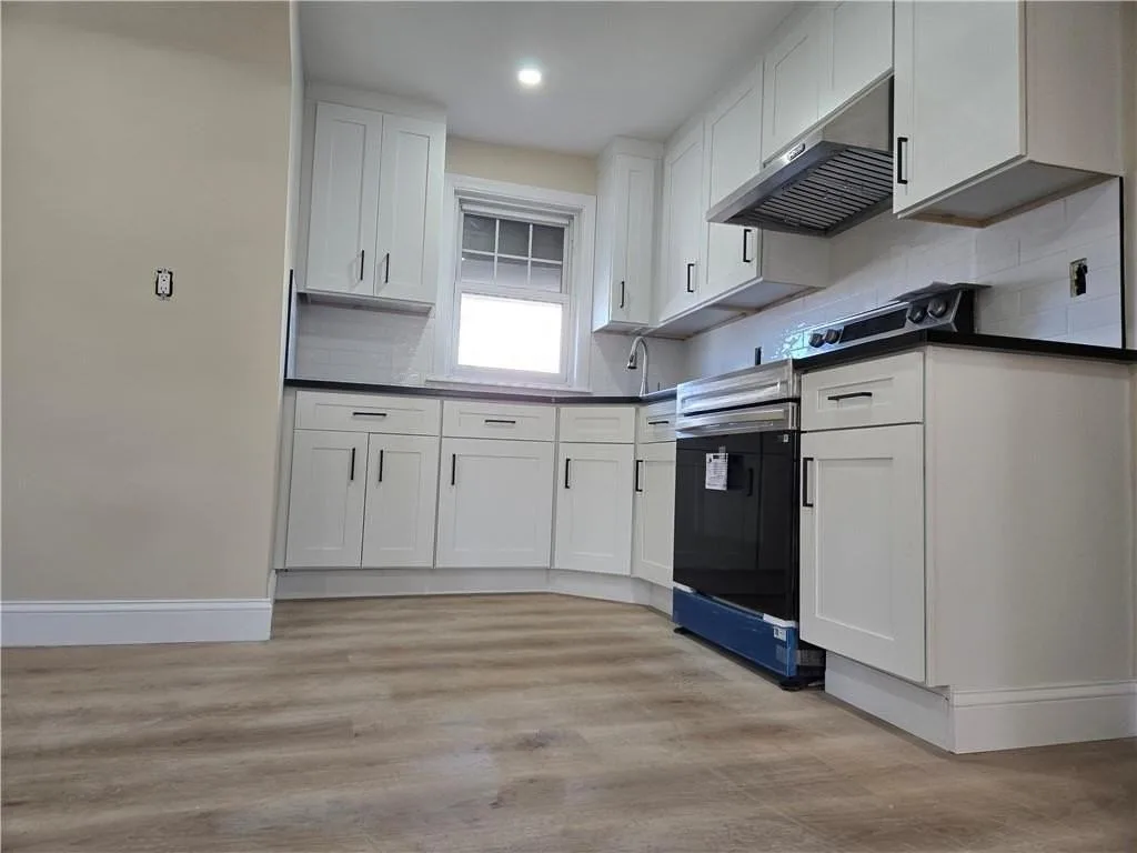 1421 Ditmas Ave, Brooklyn, NY 11226, USA