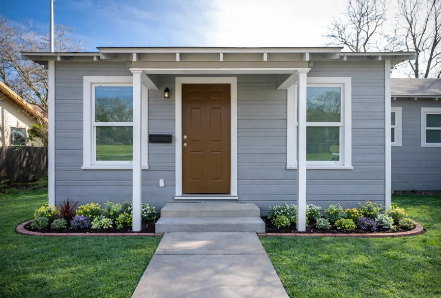 936 Poinsettia Street