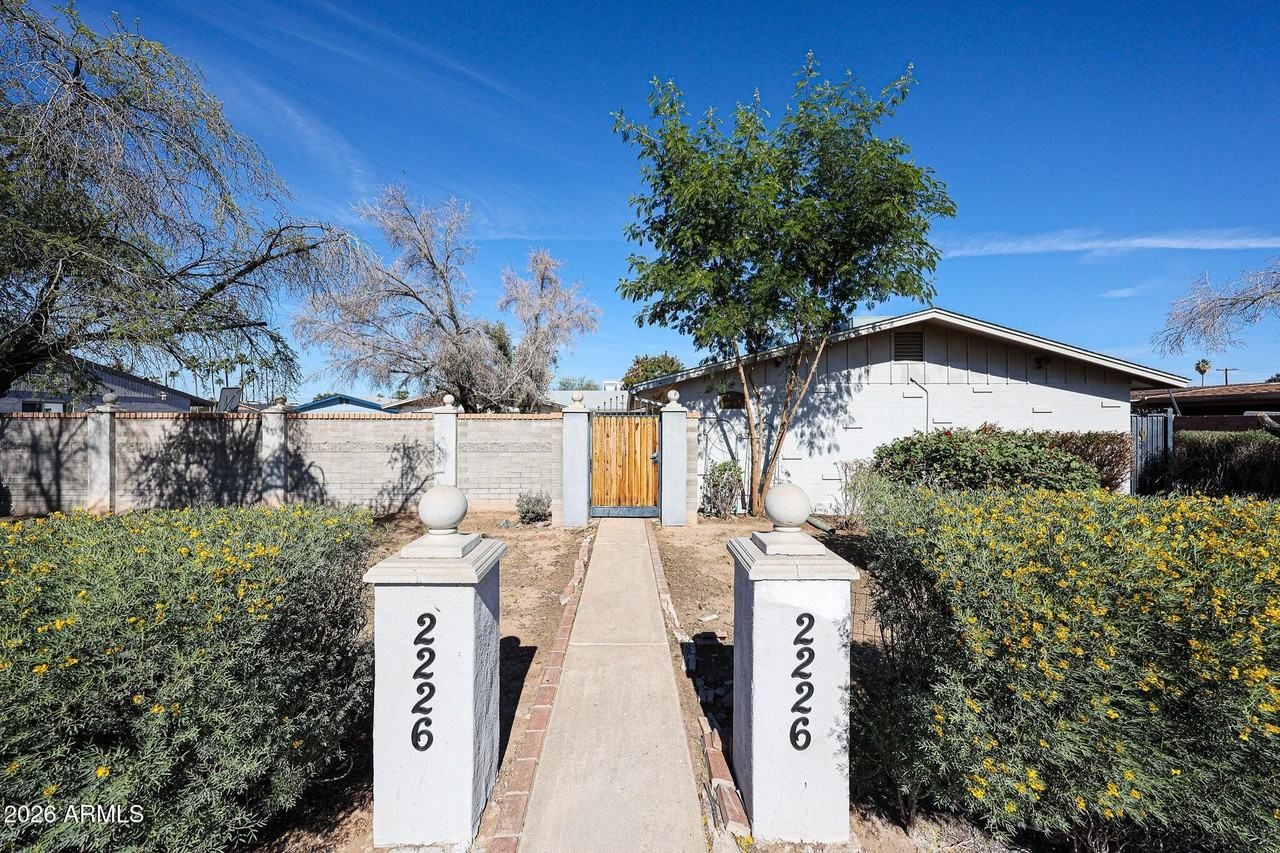2226 W Heatherbrae Dr, Phoenix, AZ 85015, USA