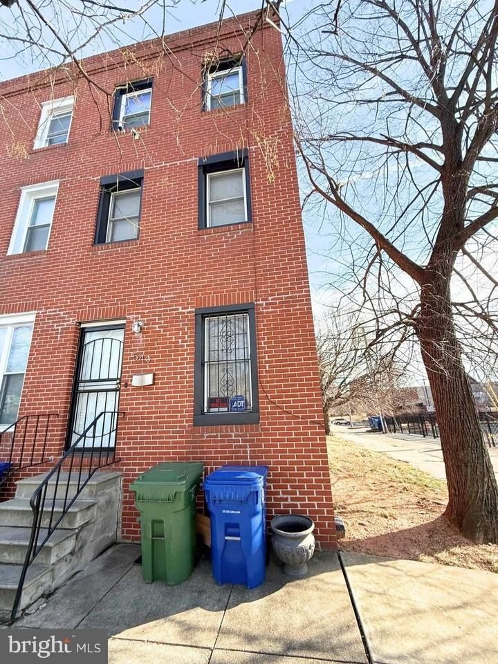 549 Mosher St, Baltimore, MD 21217, USA