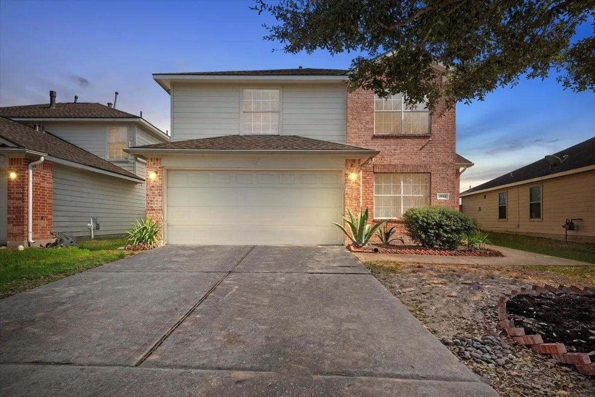 1518 Weiland Manor Ln, Houston, TX 77073, USA