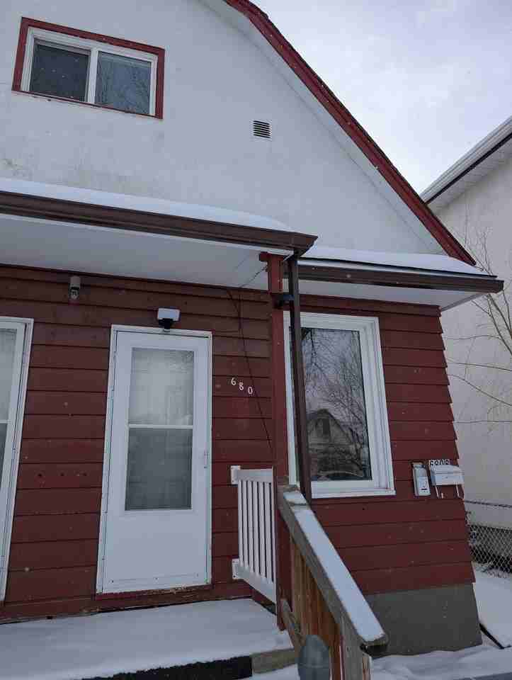 680A Aberdeen Ave, Winnipeg, MB R2W 1W7, CAN
