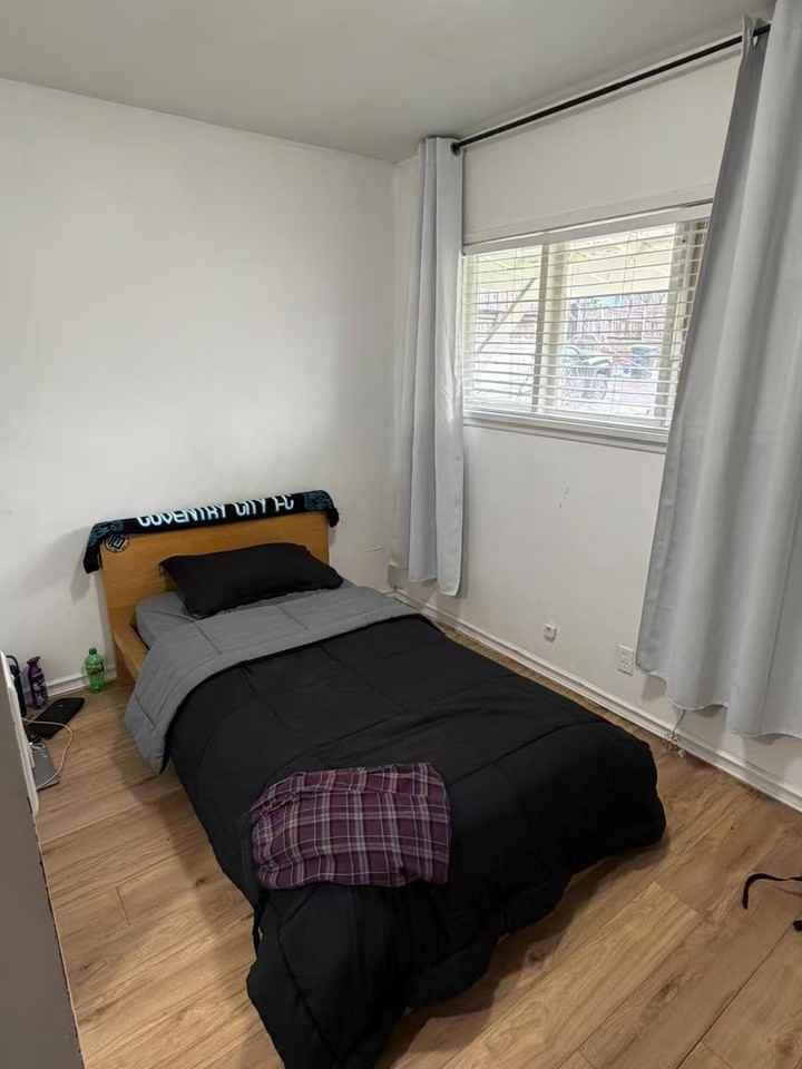 2412 28th Ave E Bsmt, Vancouver, BC V5R 1R4, CAN