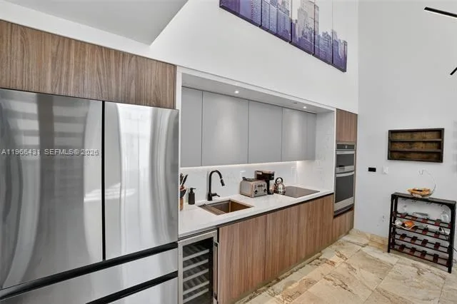 7744 Collins Avenue, Miami Beach, FL 33141, USA