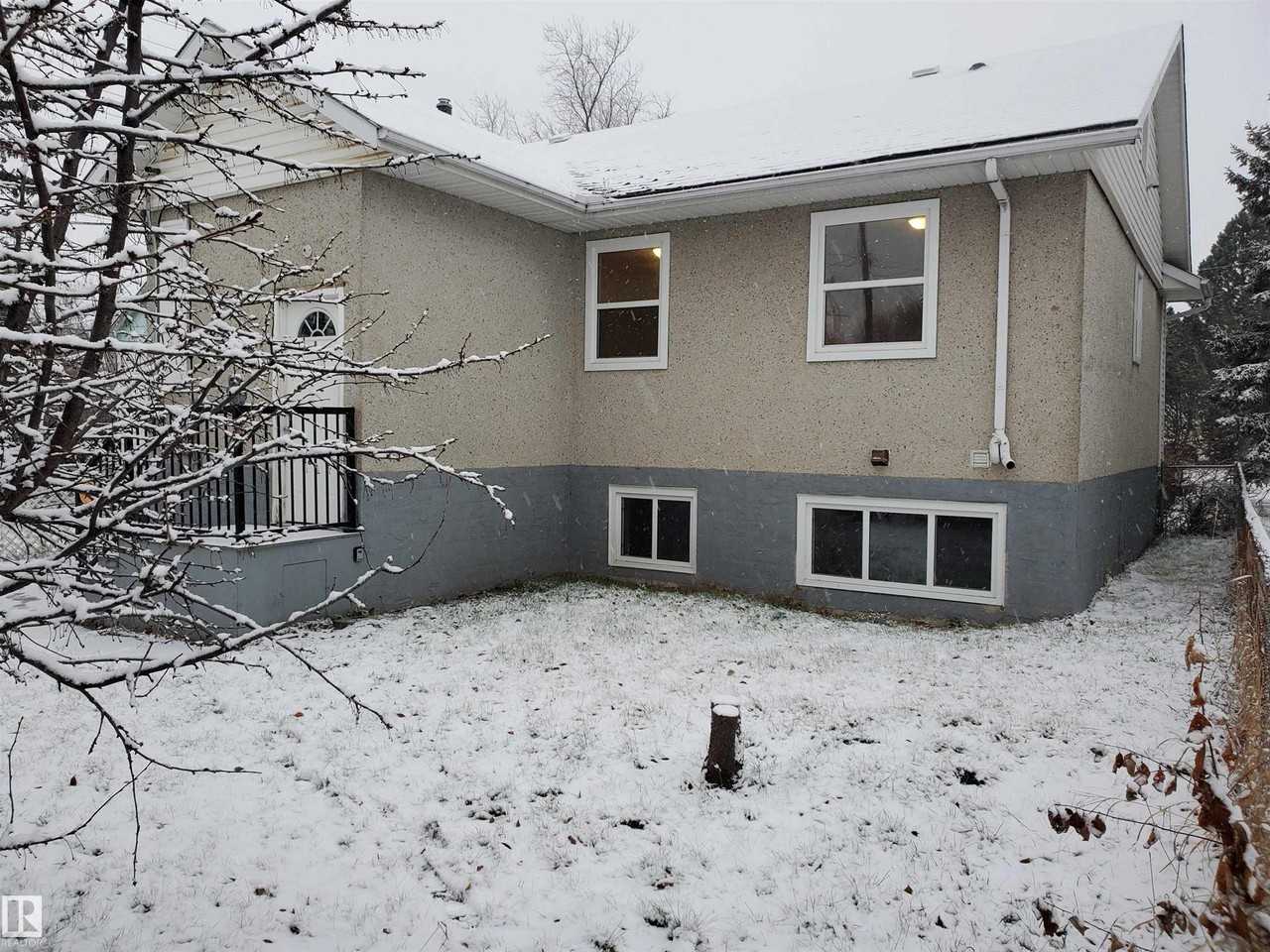 12905 72 St Nw, Edmonton, AB T5C 0P6, CAN